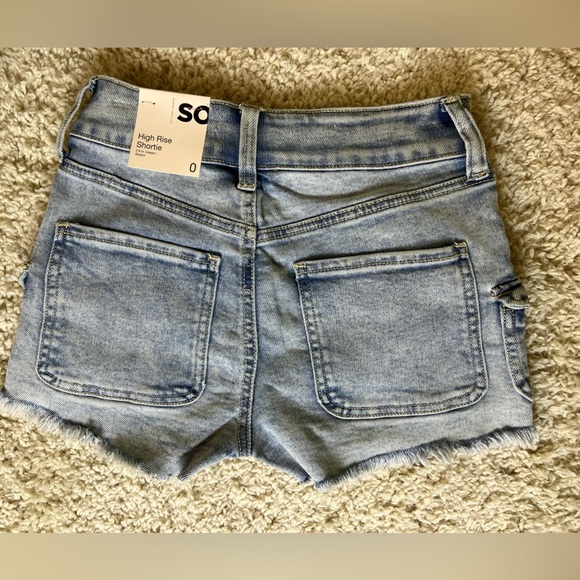 Juniors size 0 So High Rise Shortie Jean Shorts NWT - Picture 2 of 5